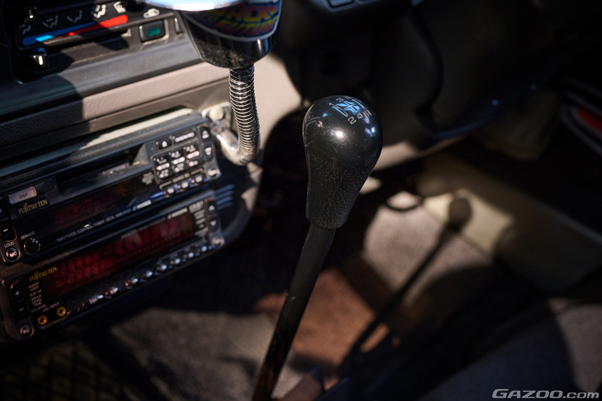 日産・キャラバンのシフトレバー