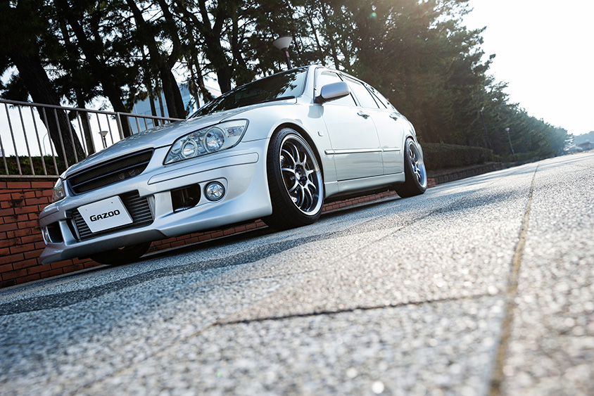 他人とカブらないことを最重視 進化し続けることで1台をじっくり楽しむ愛車ライフ 取材地 福岡 トヨタ自動車のクルマ情報サイト Gazoo 他人とカブらないことを最重視 進化し続けることで1台をじっくり楽しむ愛車ライフ 取材地 福岡 トヨタ自動車のクルマ情報サイト Gazoo