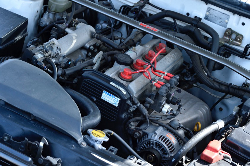 トヨタ・コンフォートGT-Zスーパーチャージャーの3S-FEエンジン