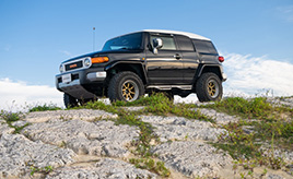 トヨタFJクルーザー 15年かけ安全で遊び心あふれるクルマに進化させる