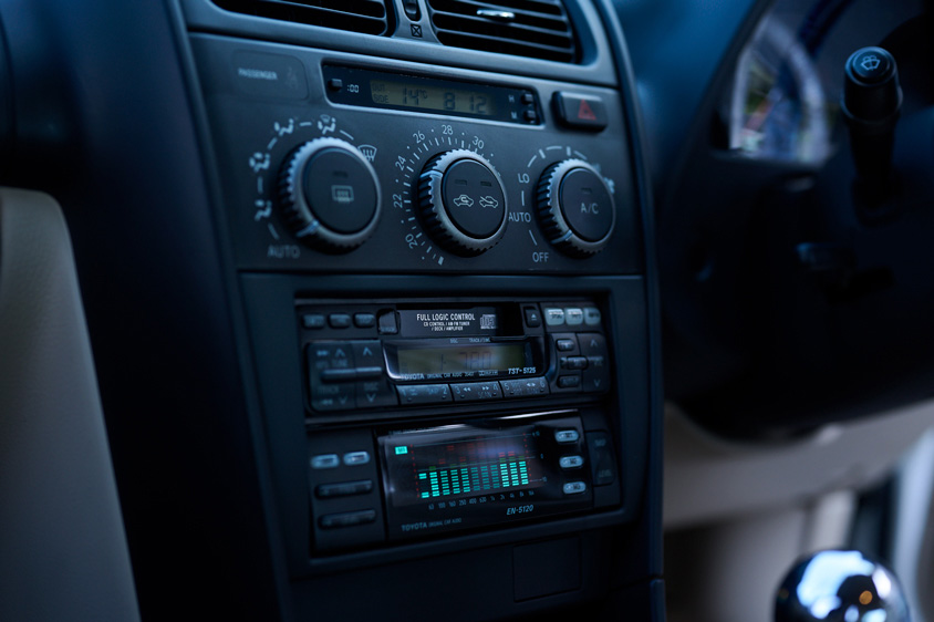 トヨタ・アルテッツァ AS200 European Elegant EDITIONのオーディオ