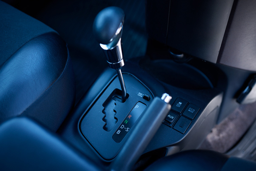 トヨタ・iQのシフトノブ