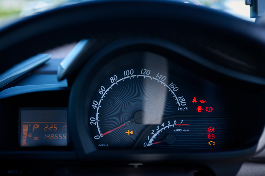 トヨタ・iQのメーター