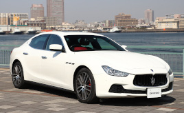 まるで「片思いの相手」。心酔するマセラティの内装の意匠や管楽器のような音色を五感で楽しむ