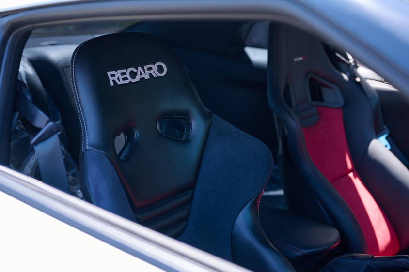 日産・R35 GT-R NISMOのレカロシート