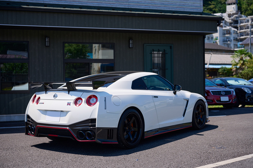 日産・R35 GT-R NISMOのリヤ