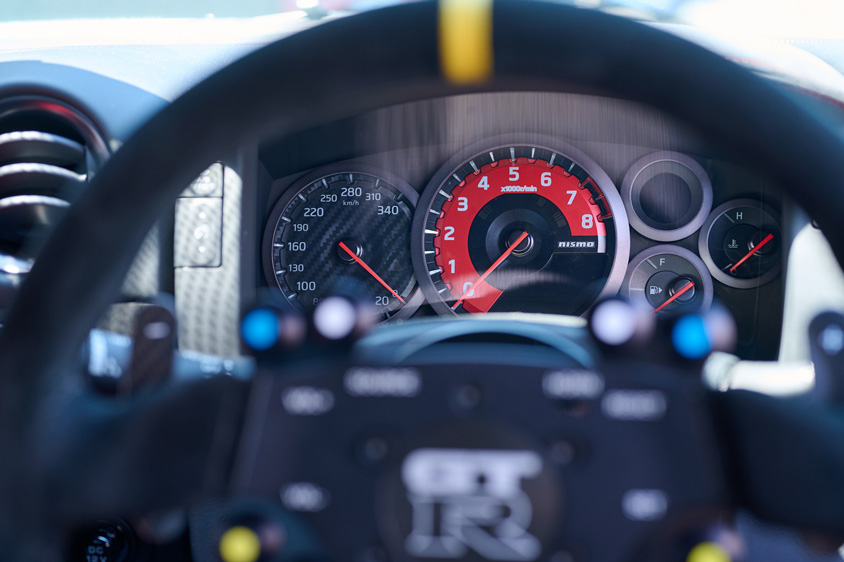 日産・R35 GT-R NISMOのメーター