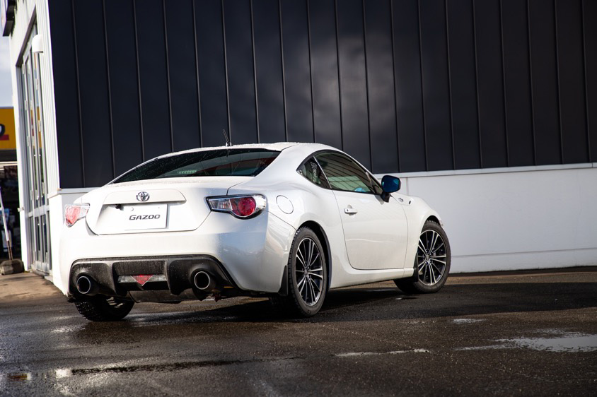 落ち込んでないで 自分の好きなクルマを買ってみたら 夫を励ます一言から始まった 新婚夫婦の86選び 取材地 Grgarage札幌厚別通 トヨタ自動車のクルマ情報サイト Gazoo 落ち込んでないで 自分の好きなクルマを買ってみたら 夫を励ます一言から始まった 新婚夫婦の86選び 取材地 Grgarage札幌厚別通 トヨタ自動車のクルマ情報サイト Gazoo