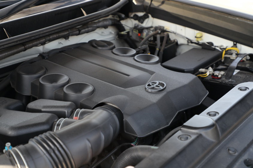 1GRエンジン搭載のトヨタ・150ランドクルーザープラド