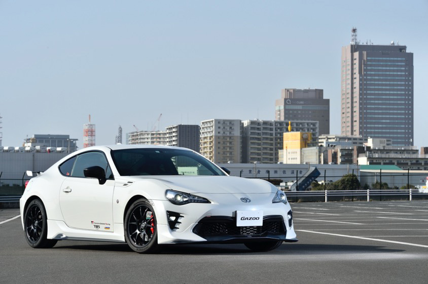 トヨタ・86の右フロント