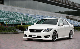 クラウンアスリート　震災で愛車を失った寂しさを癒してくれた55周年記念モデル