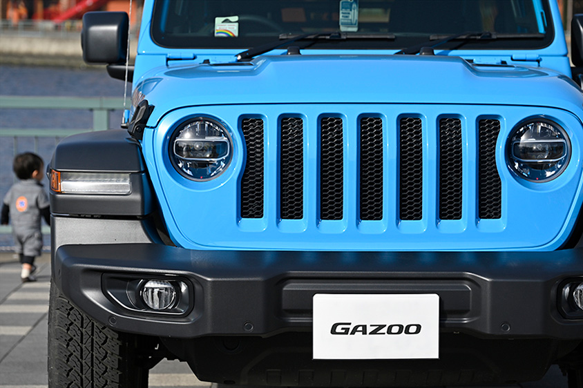 ジープ・ラングラー・アンリミテッド・アイランダーのフロント