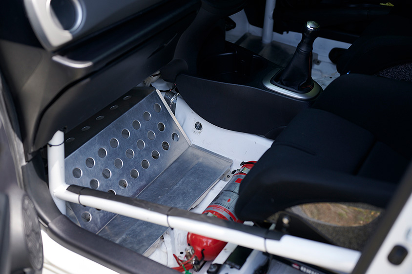 トヨタ・ヴィッツRSのレースな助手席