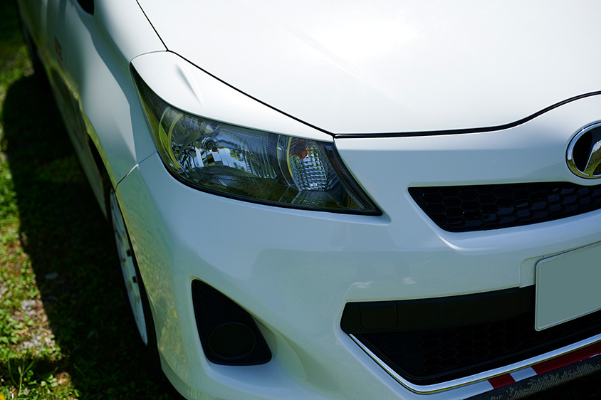 トヨタ・ヴィッツRSのヘッドライト