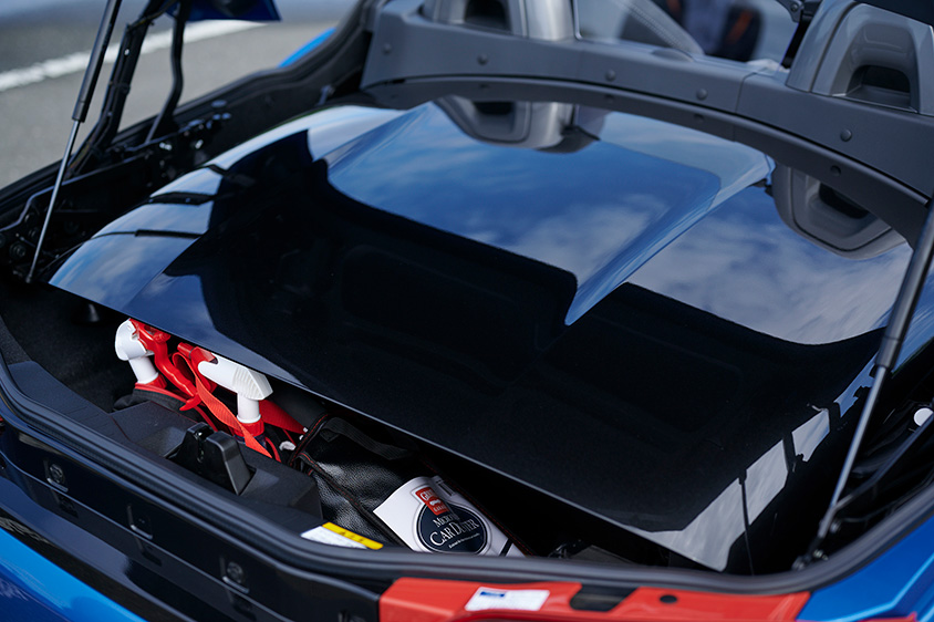 コペンGR SPORTの格納されたルーフ