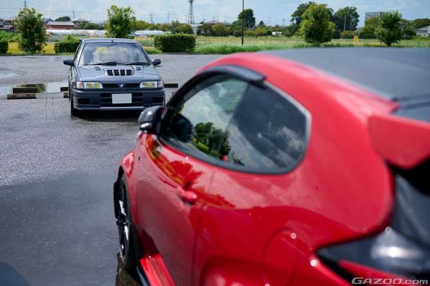 トヨタ・GRヤリス RZ ハイパフォーマンス 1stエディションと日産・パルサー