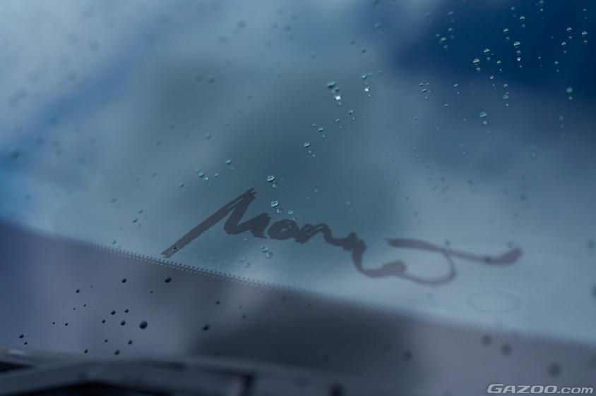 トヨタ・GRヤリス RZ ハイパフォーマンス 1stエディションのモリゾウサイン