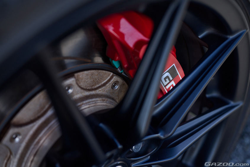 トヨタ・GRヤリス RZ ハイパフォーマンス 1stエディションのブレーキ