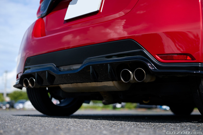 トヨタ・GRヤリス RZ ハイパフォーマンス 1stエディションのエキゾースト