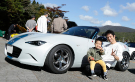 3歳の息子とはじめての旅行は軽井沢ミーティング！ロードスター歴20年の若きオーナーズクラブ代表が抱く夢とは？