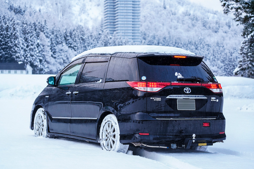 トヨタのエスティマ ハイブリッド