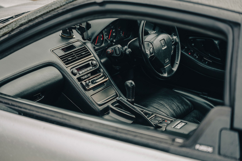 ホンダNSXの運転席