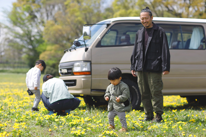 トヨタ・ハイエース（100型）とオーナーのmikamiさん
