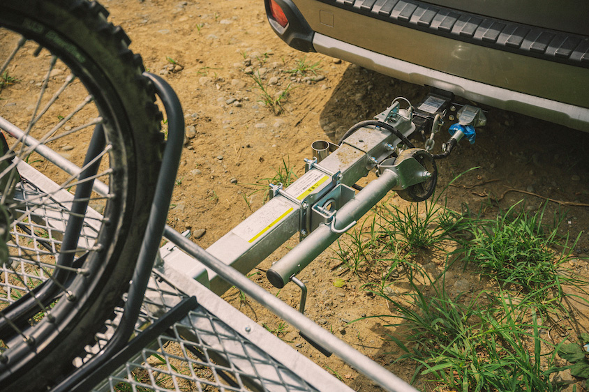 スバル・レガシィ アウトバックと牽引車の接続部分