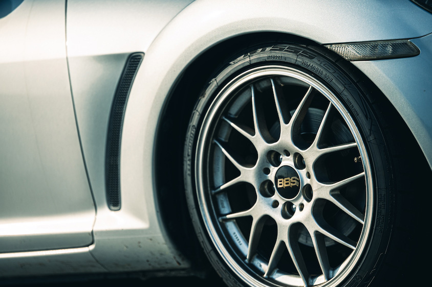 マツダ・RX-8の右フロントフェンダー