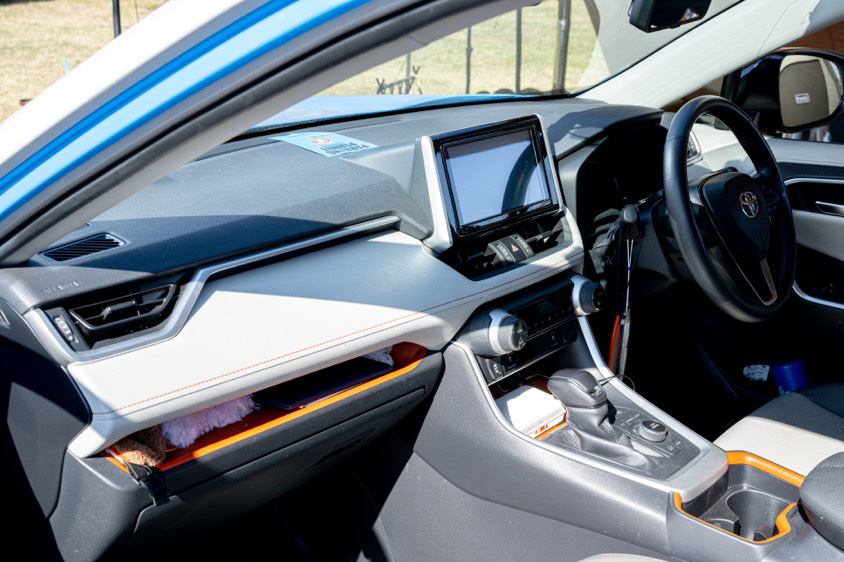 トヨタ・RAV4『アドベンチャー』のダッシュボード