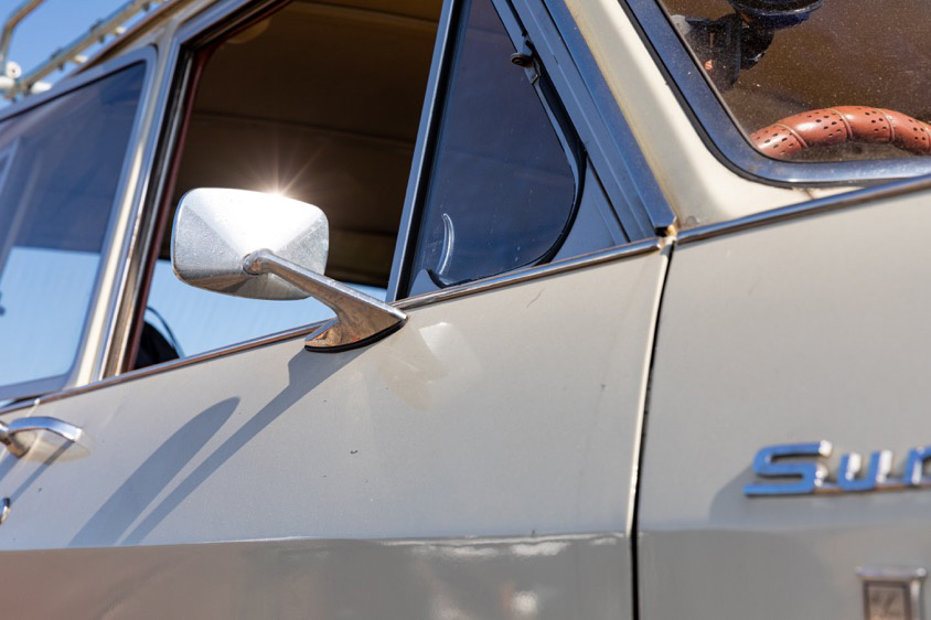 日産・サニーバンのドアミラー