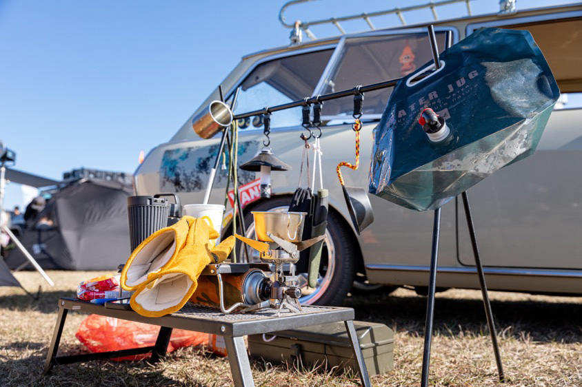 日産・サニーバンとキャンプ道具