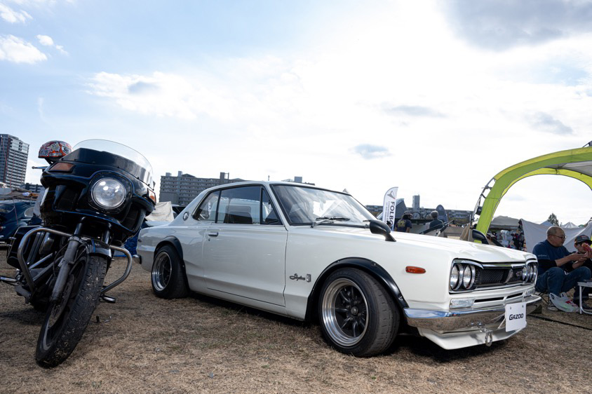 日産・スカイラインGT-R（ハコスカ）の右サイドビュー