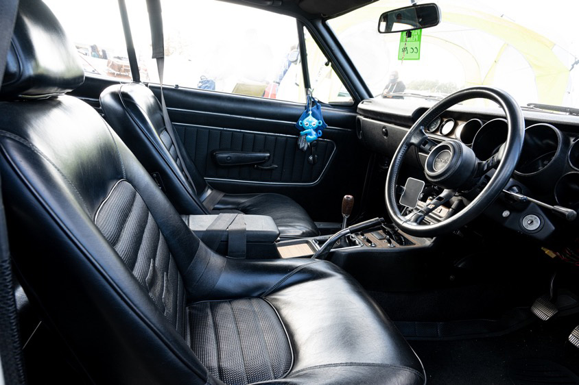 日産・スカイラインGT-R（ハコスカ）の運転席