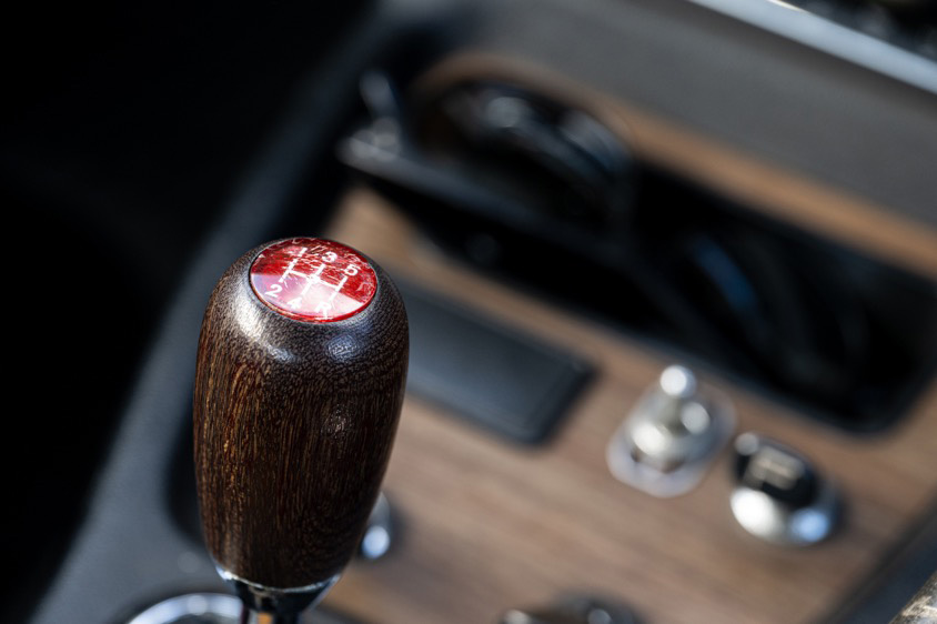 日産・スカイラインGT-R（ハコスカ）のシフトノブ