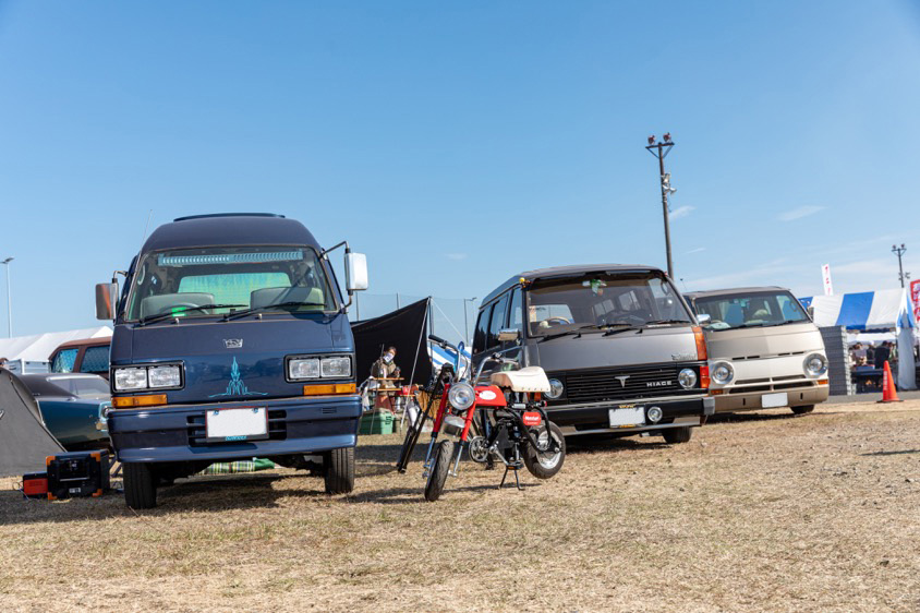 スバル・ドミンゴで仲間とキャンプに参加