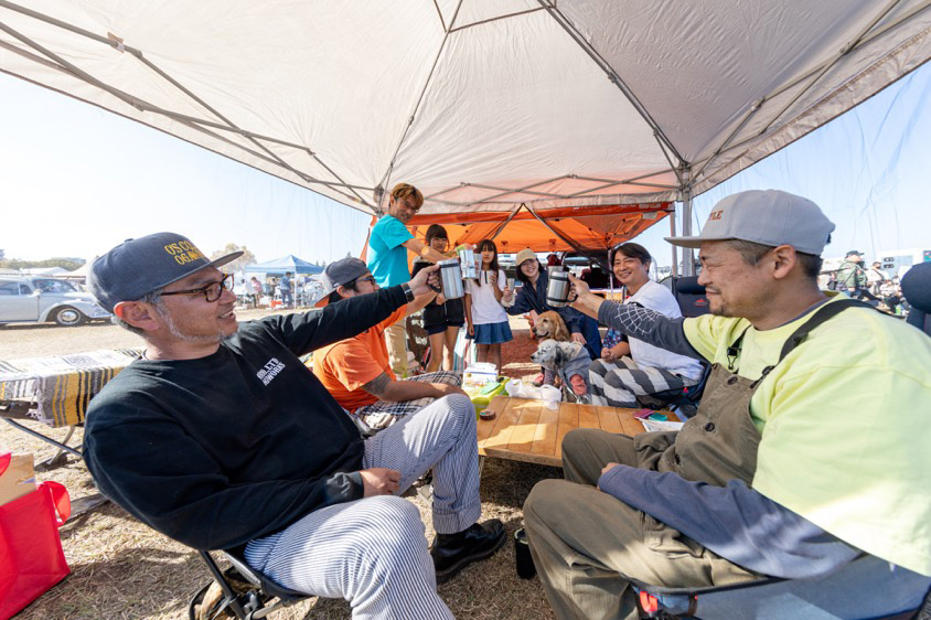 スバル・ドミンゴのオーナーOGAさん(左)