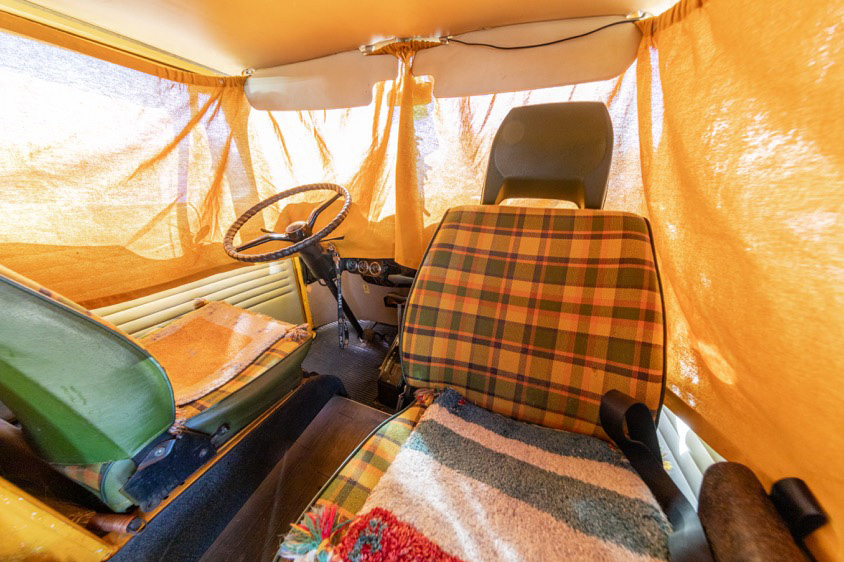 フォルクスワーゲン・タイプ2 ワーゲンバスの当時のままのインテリア