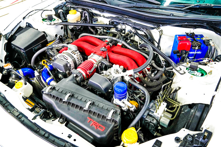 トヨタ・86のエンジンルーム