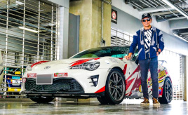 トヨタ 86でモータースポーツにチャレンジする大人たちの絆