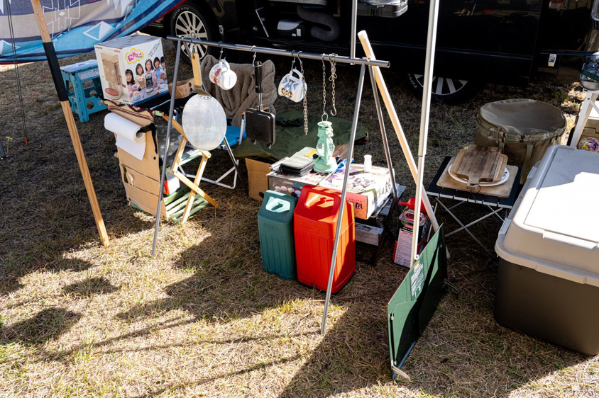 トヨタ・ハイエースオーナーハムさんのキャンプ道具