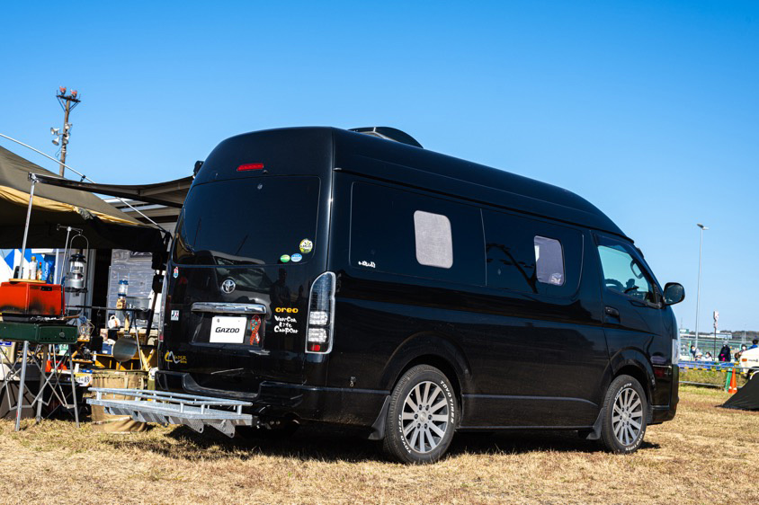 ハムさんのトヨタ・ハイエースのリアビュー