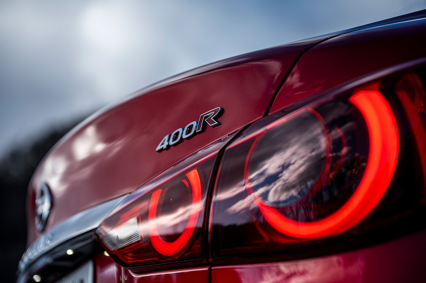 日産・スカイライン400Rのロゴ