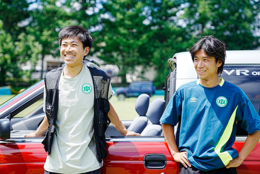 三菱・RVRオープンギアオーナーの小野康太郎さん（左）と小野健太郎さん（右）