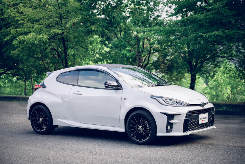 トヨタ・GRヤリスの右サイドビュー