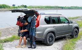 釣り上げたマグロを3本、余裕で積める！プロアングラーの活動を支える2代目日産 エクストレイル
