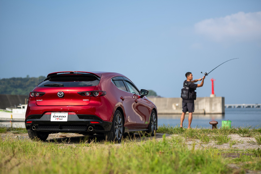 電動SUV全盛時代に、僕は純ガソリンハッチバックのMAZDA3で釣りに行く | クルマ情報サイトｰGAZOO.com