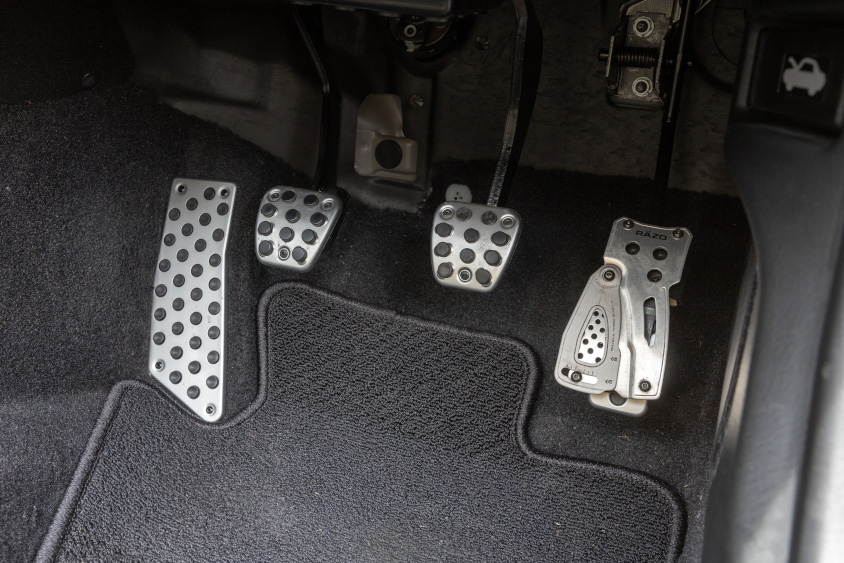 ホンダ・S2000のペダル