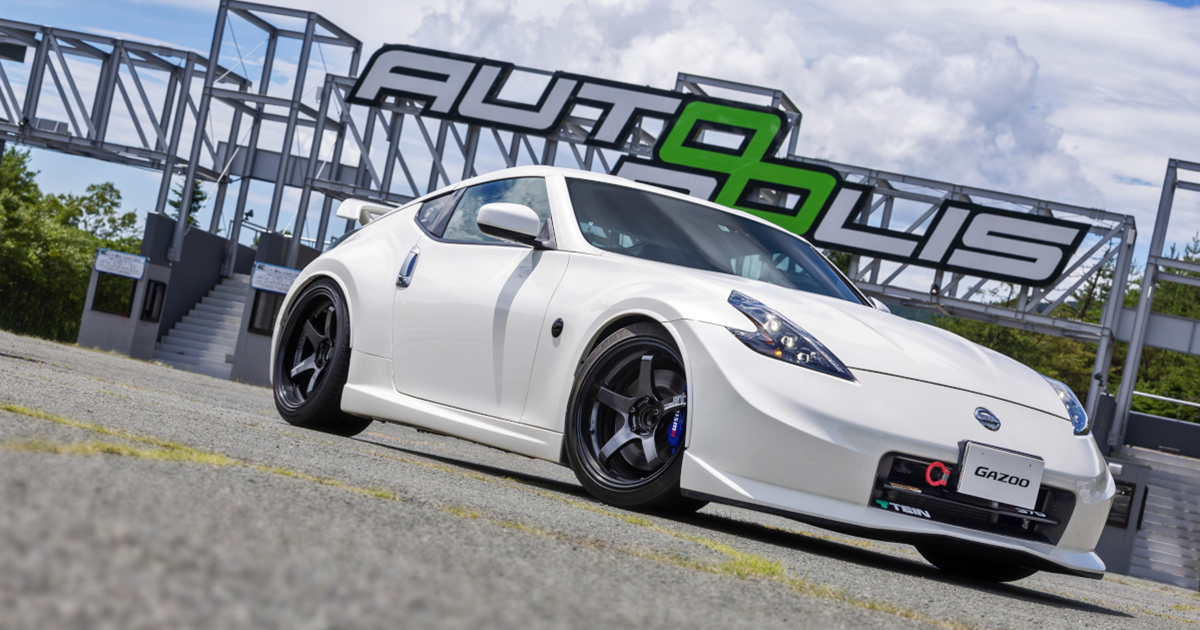 フェアレディZ Z34バージョンニスモは、所有欲と親娘の大切な時間を