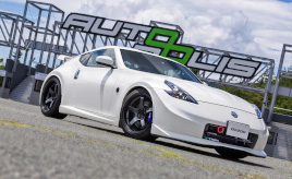 フェアレディZ Z34バージョンニスモは、所有欲と親娘の大切な時間を叶える最高の愛車